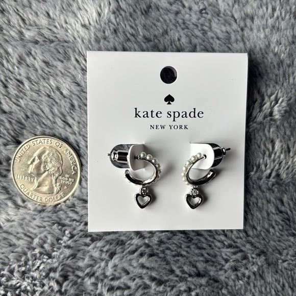 Kate Spade Saturday Imitation Pearl Huggie Hoop Earrings in Cream/ Silver NWT - Picture 3 of 4